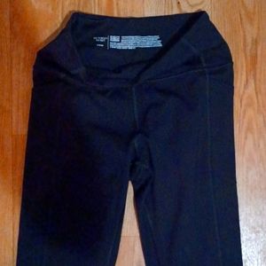 Victoria's Secret high-waisted leggings with side pockets black size 6
